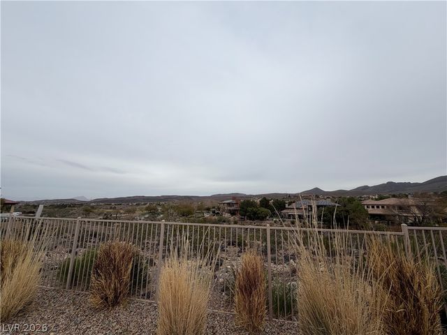 44 Brandermill Drive, Henderson, NV 89052