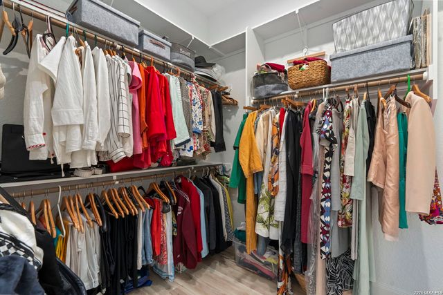 200 Oak Fields Dr.,, Floresville, TX 78114