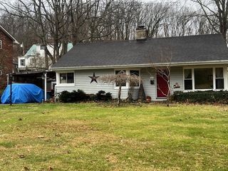 274 Staunton Avenue, South Charleston, WV 25303
