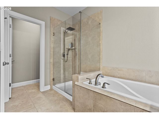 2002 Sw 7TH Cir, Battle Ground, WA 98604