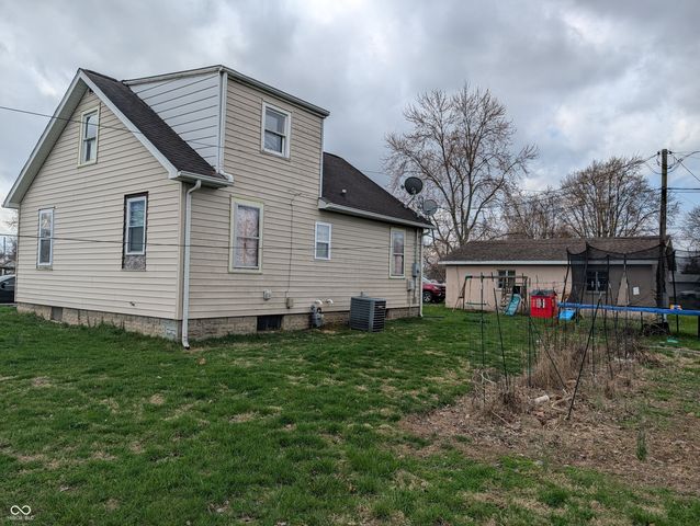 404 Oak Street, Crothersville, IN 47229