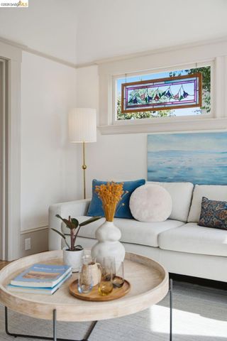 2343 Roosevelt Ave, Berkeley, CA 94703