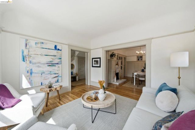 2343 Roosevelt Ave, Berkeley, CA 94703