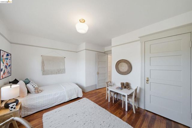 2343 Roosevelt Ave, Berkeley, CA 94703