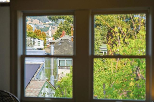 2343 Roosevelt Ave, Berkeley, CA 94703