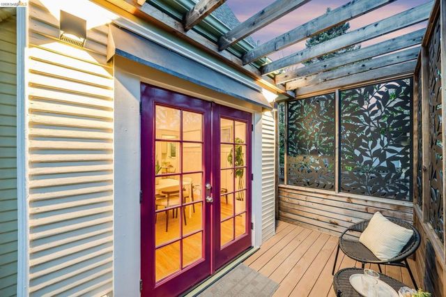 2343 Roosevelt Ave, Berkeley, CA 94703