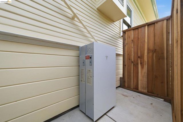 2343 Roosevelt Ave, Berkeley, CA 94703