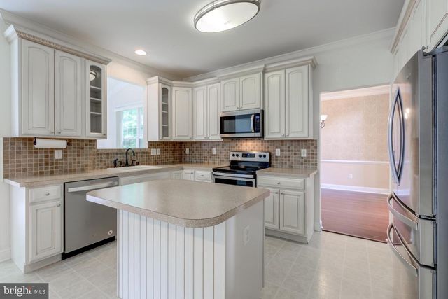 115 TOPAZ CIR, Dover, DE 19904