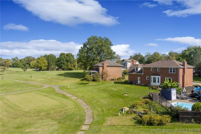 1511 Oakmont Drive, Jeffersonville, IN 47130