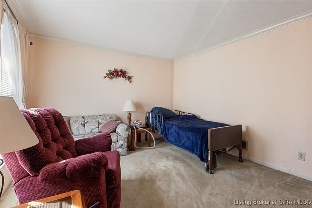 1511 Oakmont Drive, Jeffersonville, IN 47130