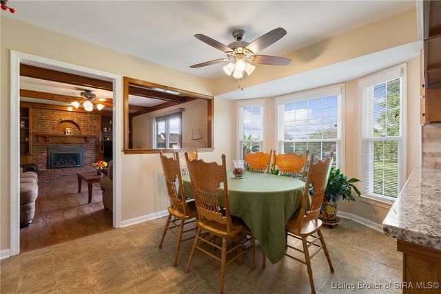 1511 Oakmont Drive, Jeffersonville, IN 47130