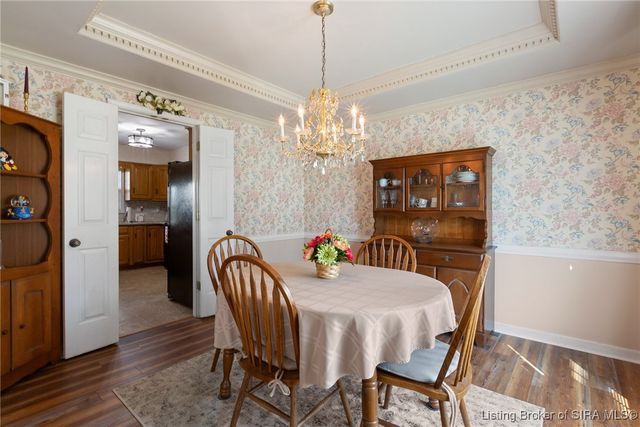 1511 Oakmont Drive, Jeffersonville, IN 47130