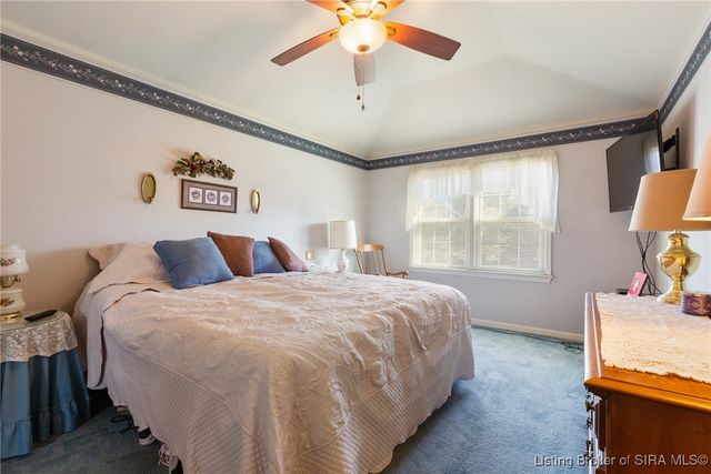 1511 Oakmont Drive, Jeffersonville, IN 47130