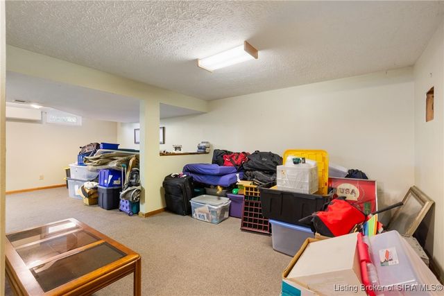 1511 Oakmont Drive, Jeffersonville, IN 47130