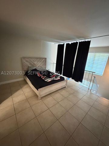 8600 SW 109th Ave 4-221, Miami, FL 33173