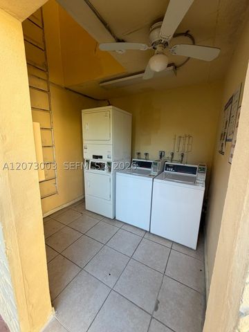 8600 SW 109th Ave 4-221, Miami, FL 33173