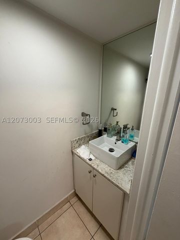 8600 SW 109th Ave 4-221, Miami, FL 33173