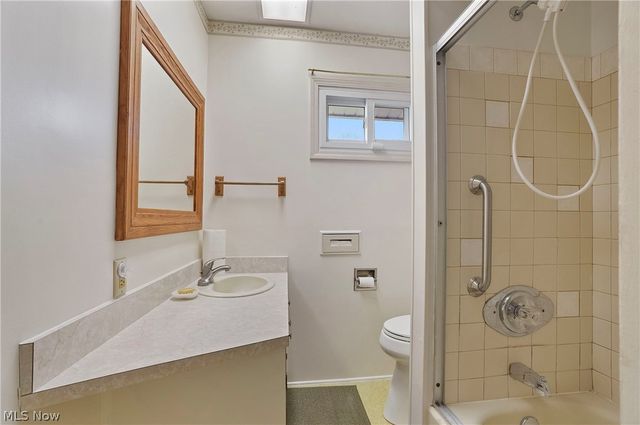 1969 High Street, Cuyahoga Falls, OH 44221