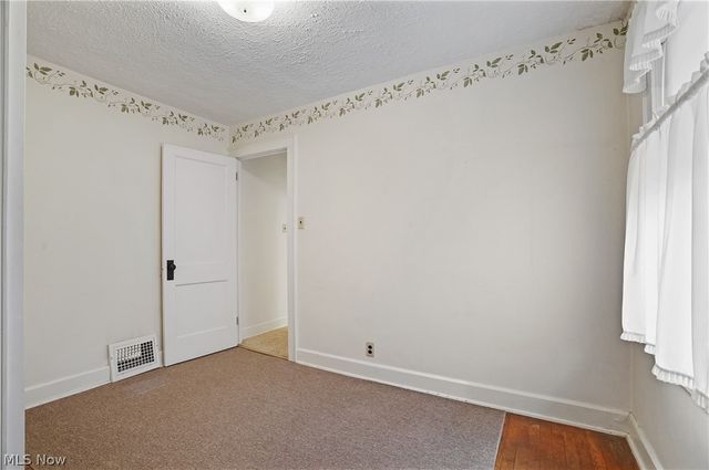 1969 High Street, Cuyahoga Falls, OH 44221