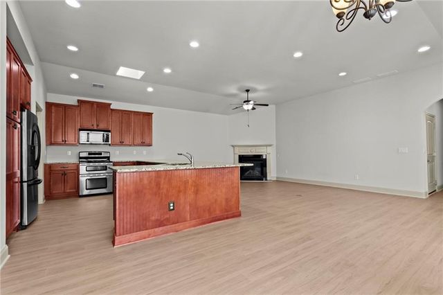 622 Stickley Oak Way, Woodstock, GA 30189