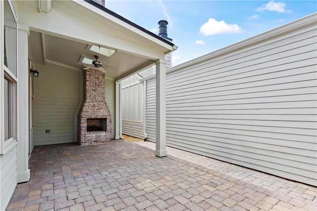 622 Stickley Oak Way, Woodstock, GA 30189