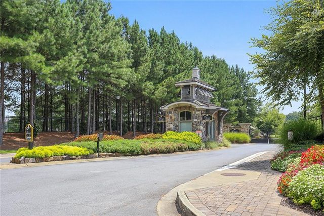 622 Stickley Oak Way, Woodstock, GA 30189