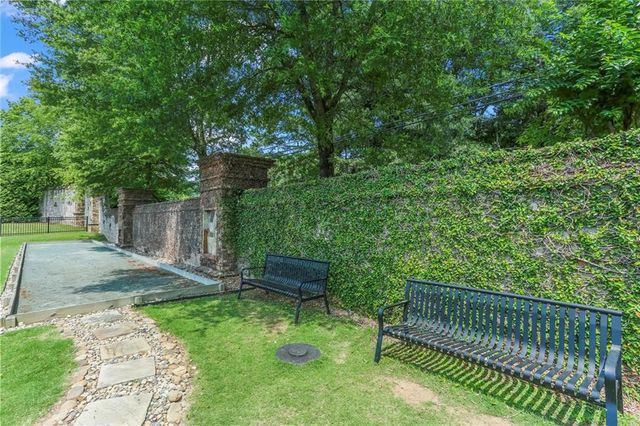 622 Stickley Oak Way, Woodstock, GA 30189