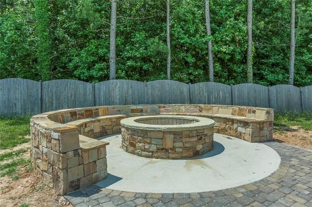 622 Stickley Oak Way, Woodstock, GA 30189