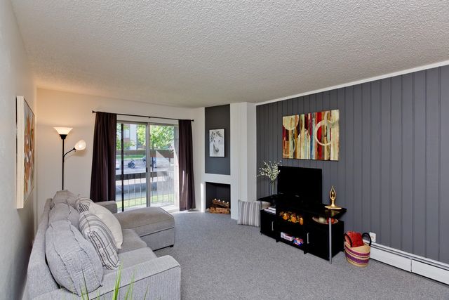 3150 Lakeside Dr Apt 208, Grand Junction, CO 81506