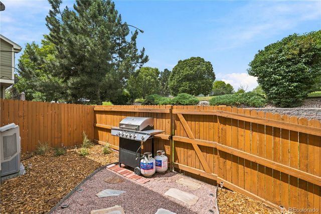 9060 Gale Boulevard 2, Thornton, CO 80260