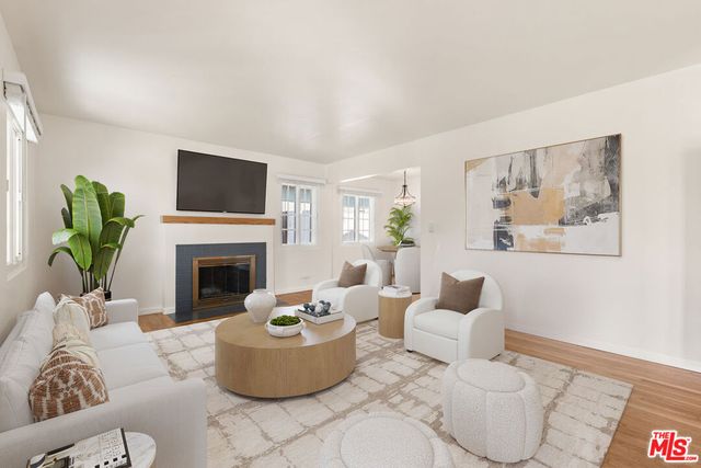 8734 Airlane Avenue, Los Angeles, CA 90045