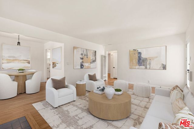 8734 Airlane Avenue, Los Angeles, CA 90045