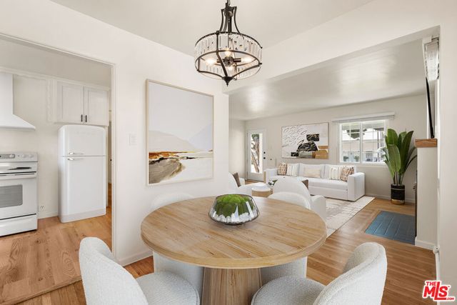 8734 Airlane Avenue, Los Angeles, CA 90045