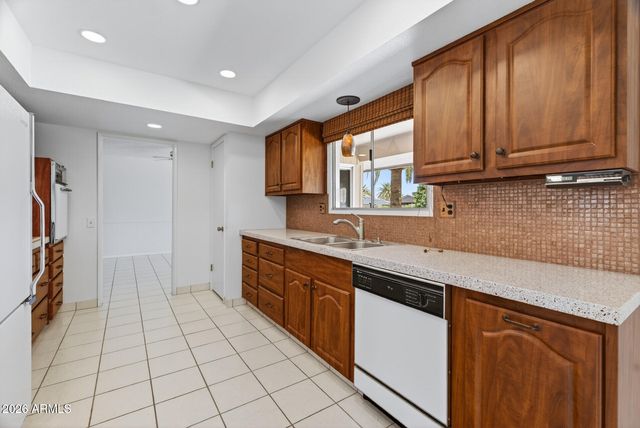 19819 N 129TH Drive, Sun City West, AZ 85375