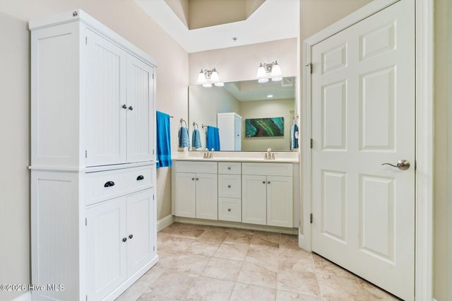 215 Valencia Court 103, Wilmington, NC 28412