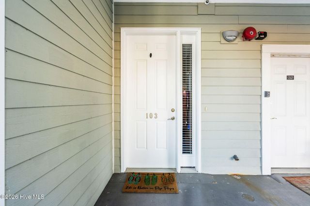 215 Valencia Court 103, Wilmington, NC 28412