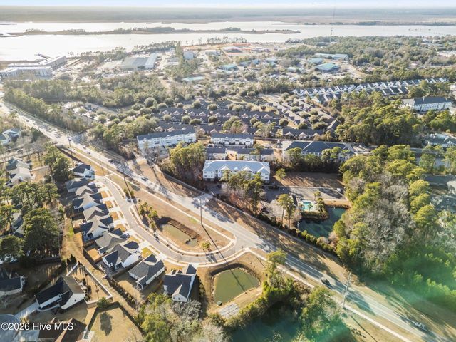 215 Valencia Court 103, Wilmington, NC 28412