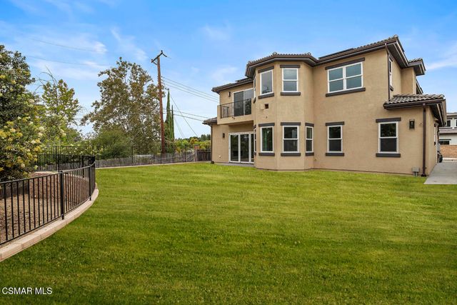 295 Toyon Court, Thousand Oaks, CA 91362