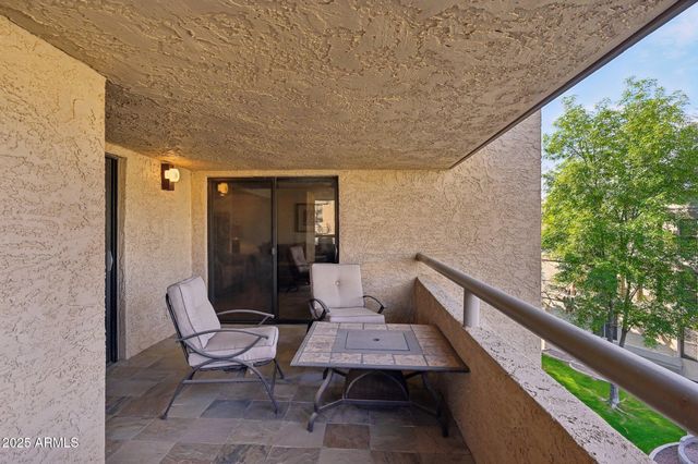 5122 N 31st Way 244, Phoenix, AZ 85016