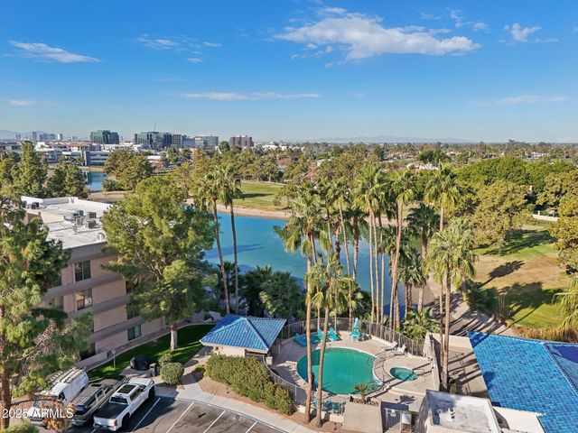 5122 N 31st Way 244, Phoenix, AZ 85016