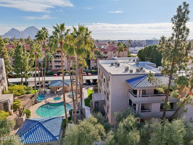 5122 N 31st Way 244, Phoenix, AZ 85016