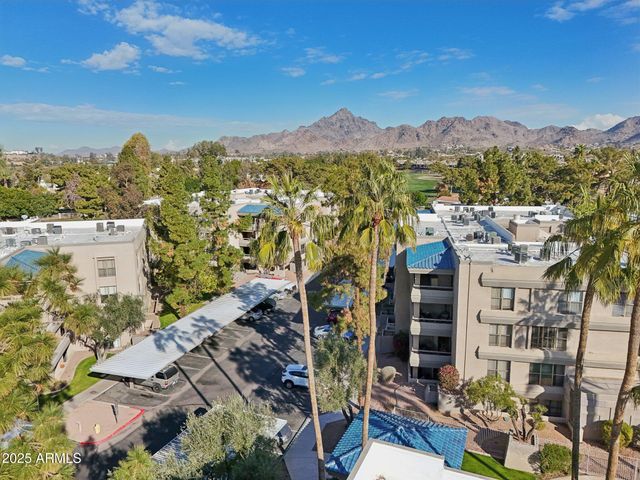 5122 N 31st Way 244, Phoenix, AZ 85016