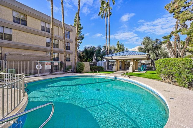 5122 N 31st Way 244, Phoenix, AZ 85016