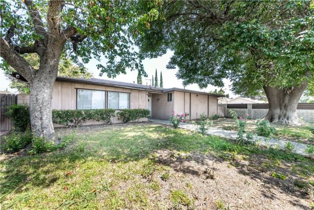 15859 Parthenia, North Hills, CA 91343