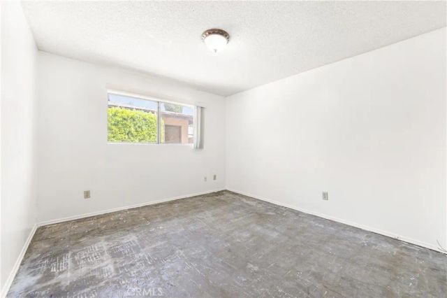 15859 Parthenia, North Hills, CA 91343