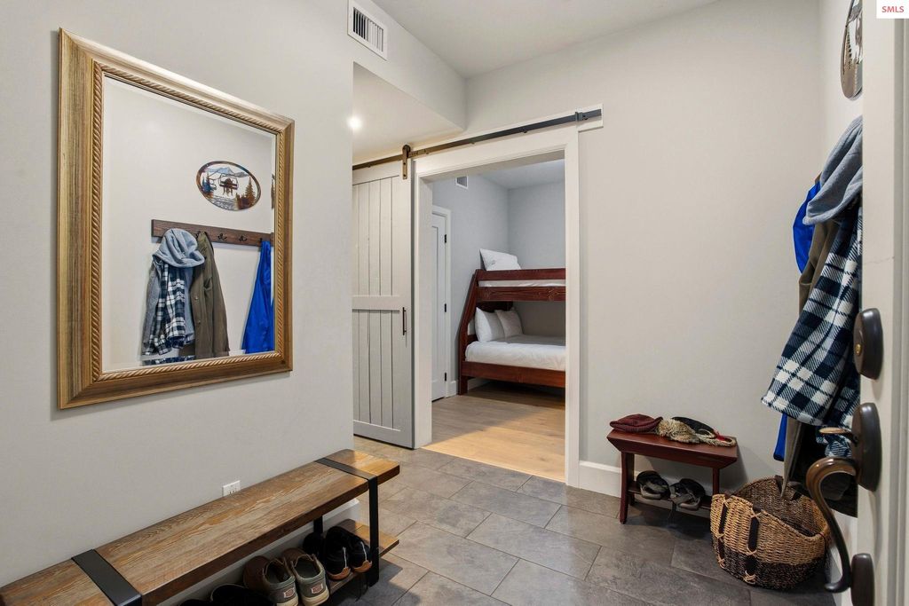 702 Sandpoint Ave #7302, Sandpoint, ID 83864 photo 3