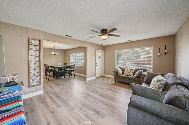 385 E 17th Street, San Bernardino, CA 92404