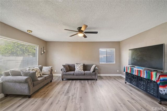 385 E 17th Street, San Bernardino, CA 92404