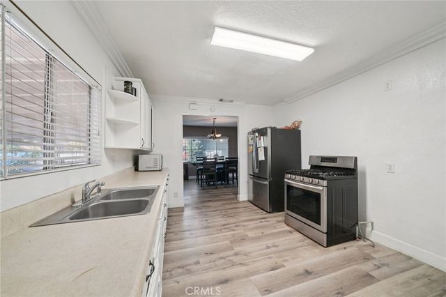 385 E 17th Street, San Bernardino, CA 92404