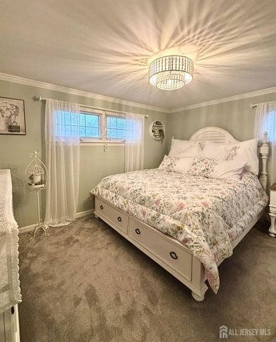 31 Hillsdale Road, East Brunswick, NJ 08816